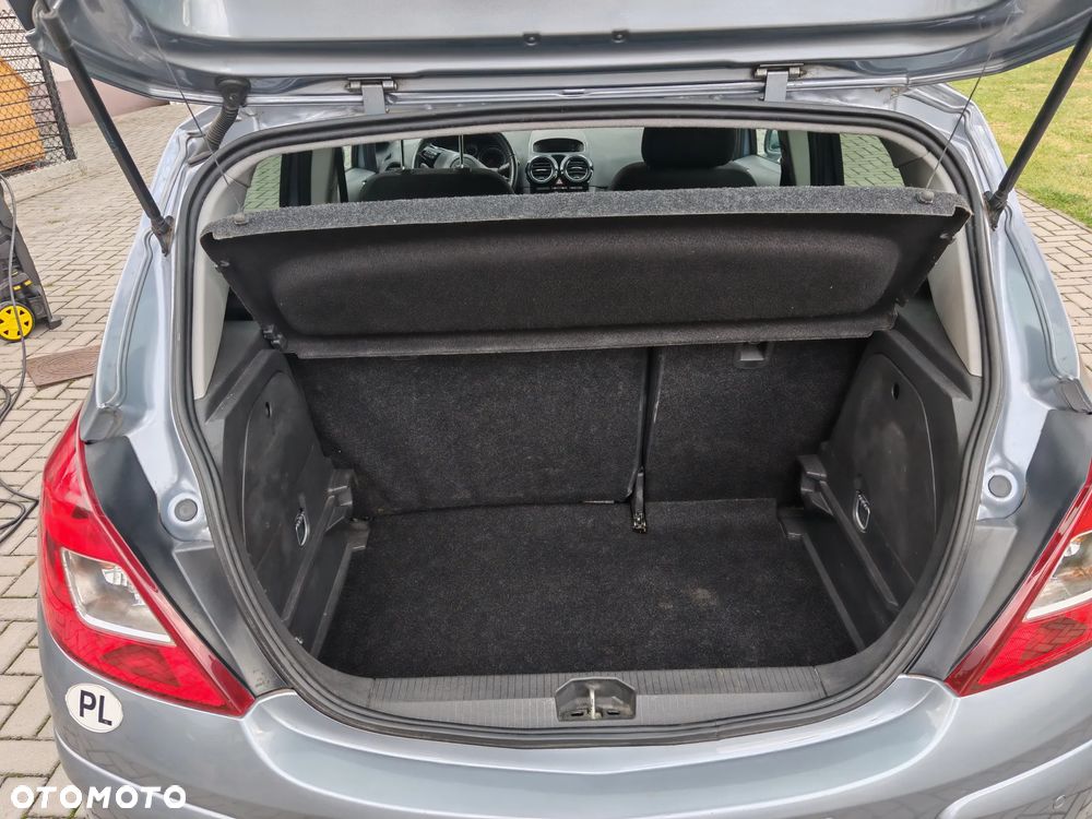 Opel Corsa 1.2 16V Innovation 110 Jahre - 6