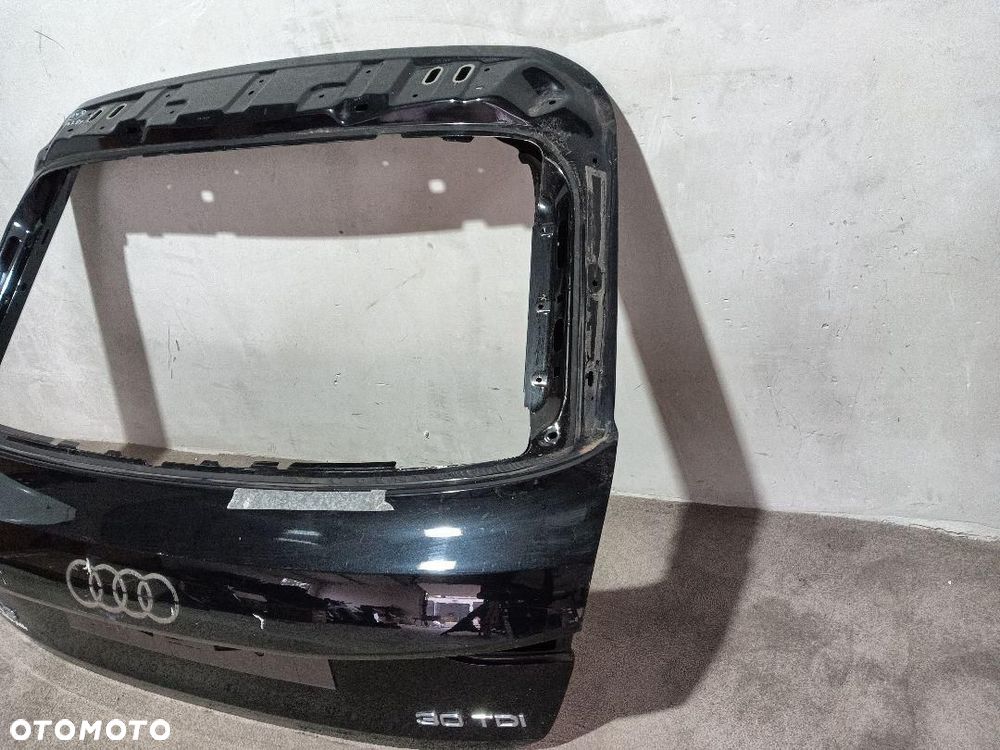TYLNA KLAPA BAGAŻNIKA AUDI A3 8Y - 4