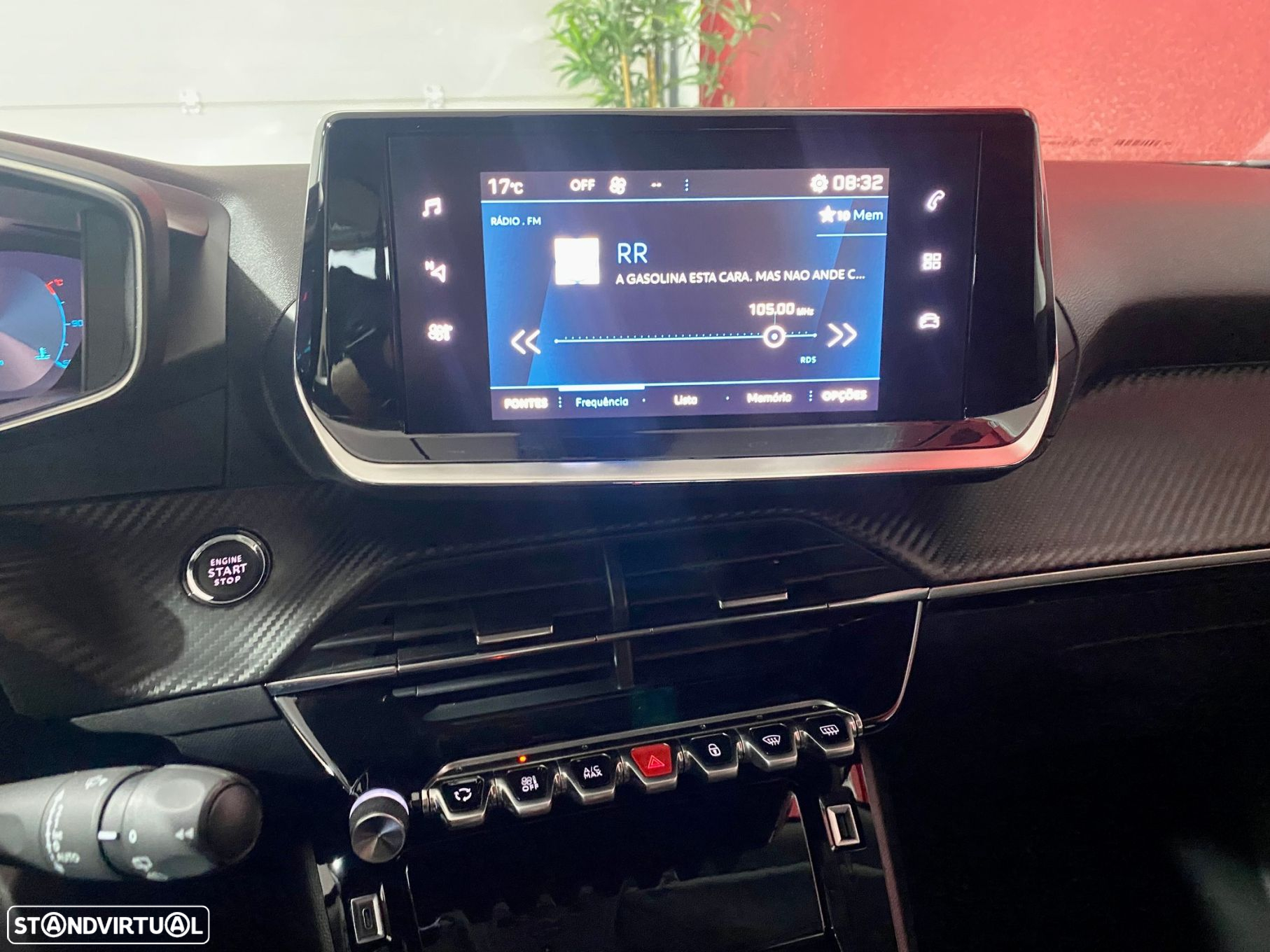 Peugeot 2008 1.2 PureTech Allure - 33
