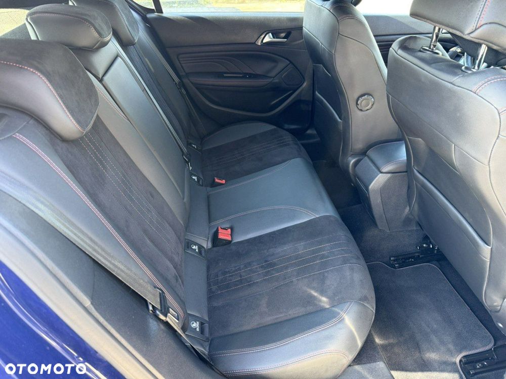 Peugeot 308 BlueHDi 130 EAT8 Stop & Start GT Pack - 23