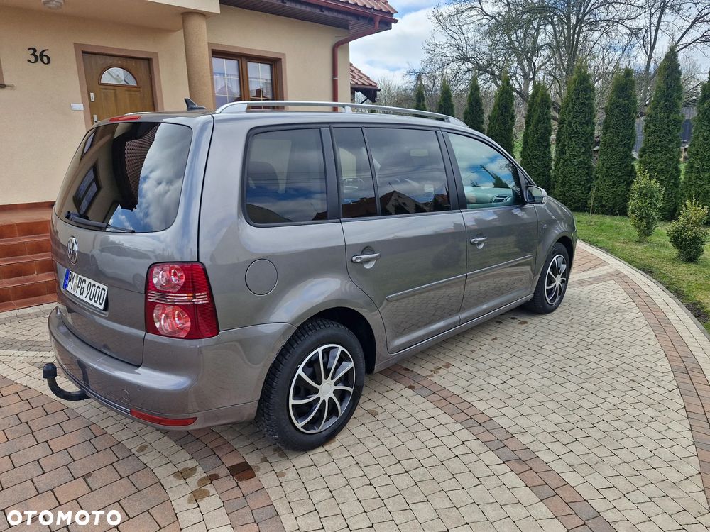 Volkswagen Touran 2.0 TDI DPF DSG R-Line Edition - 6