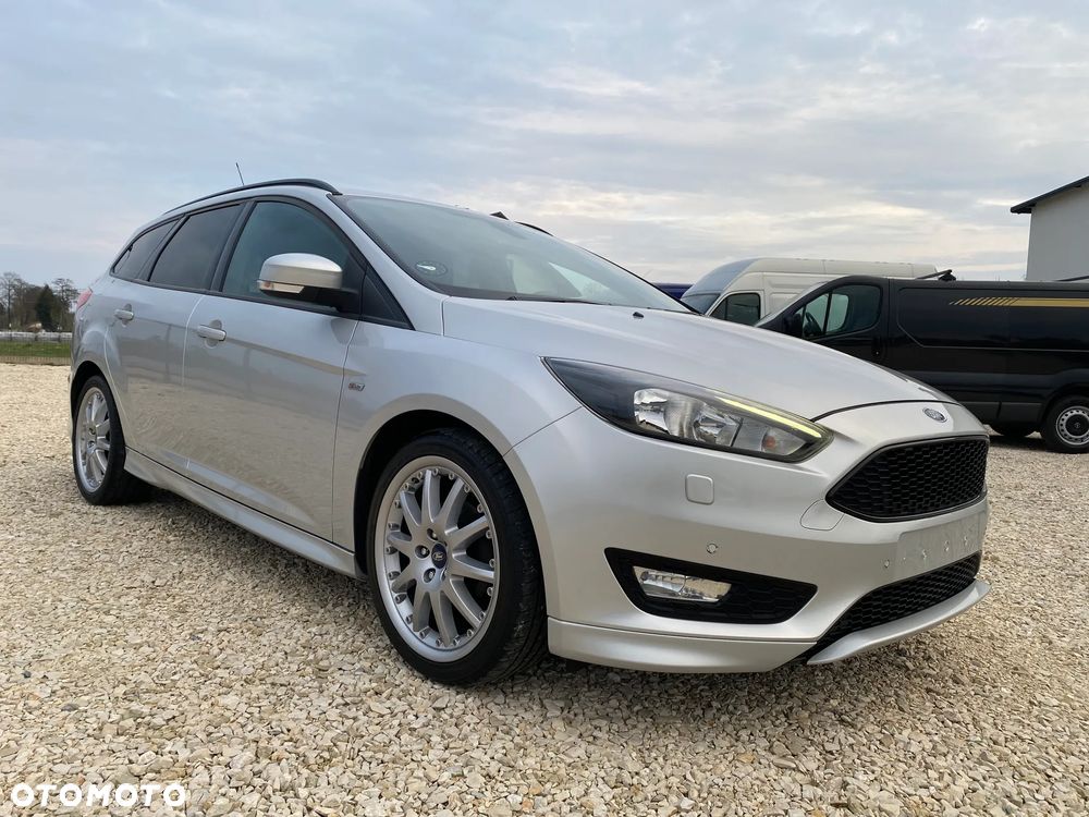 Ford Focus 1.5 EcoBlue Start-Stopp-System ST-LINE - 1