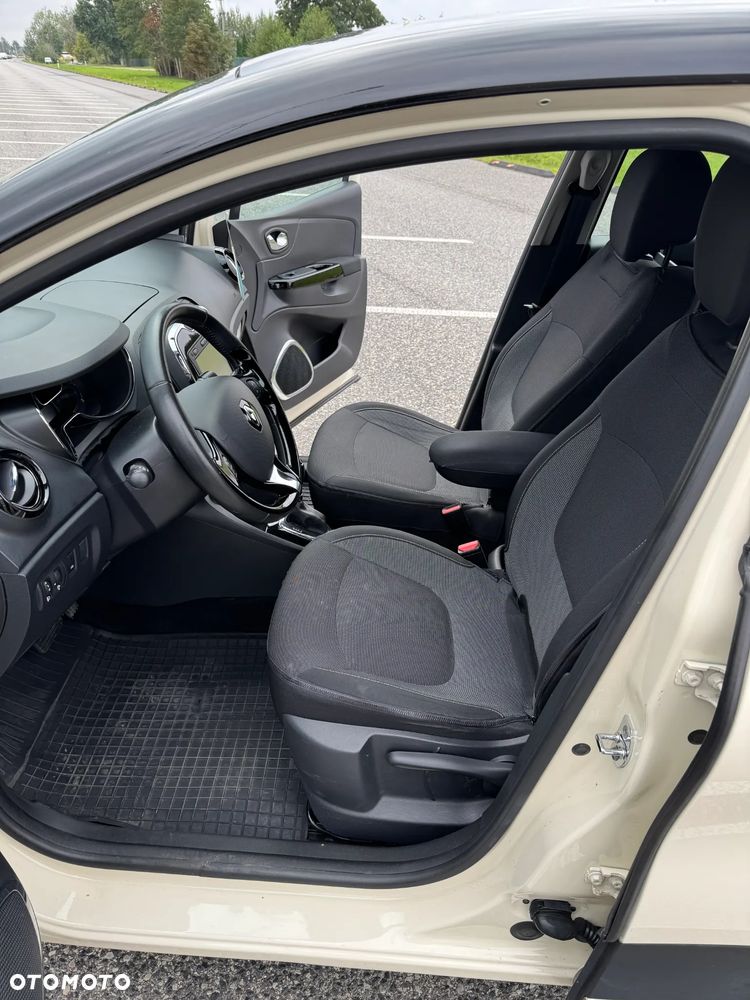 Renault Captur - 17