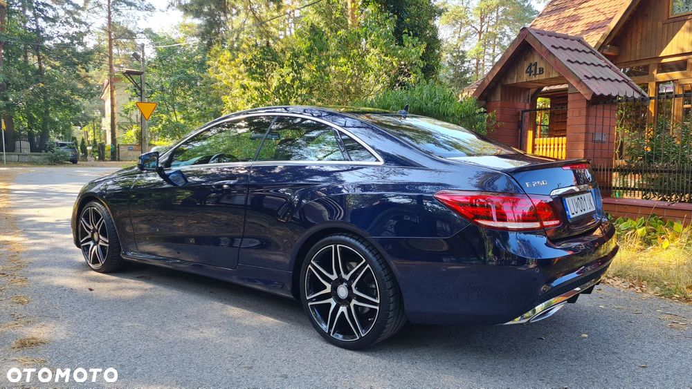 Mercedes-Benz Klasa E 250 - 12