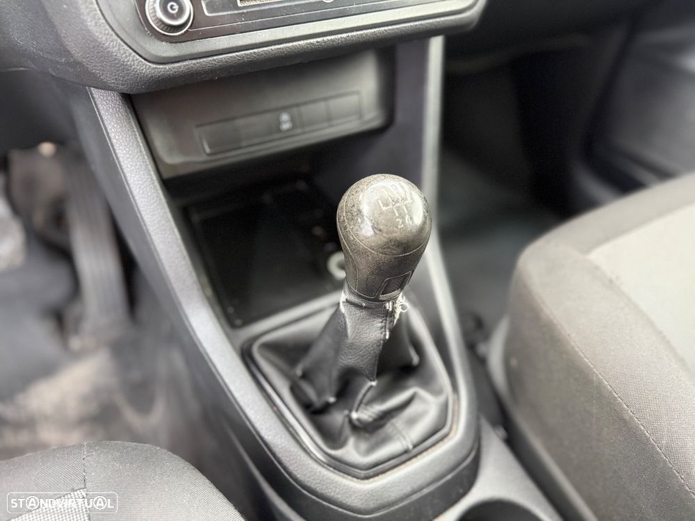 VW Caddy 2.0 TDI - 9