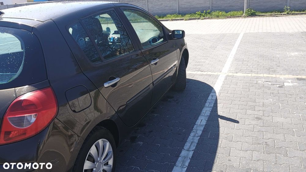 Renault Clio - 5