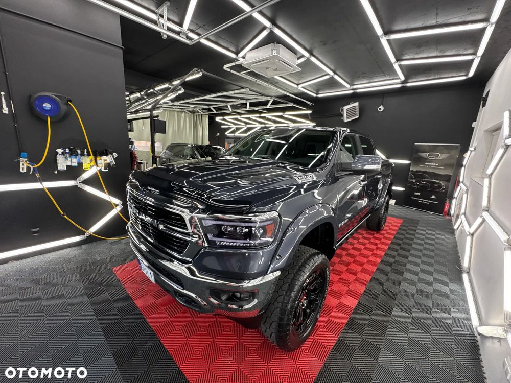Dodge RAM 5.7 4x4 - 7