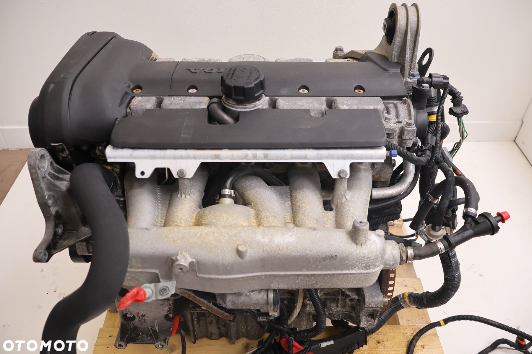 VOLVO V70 XC70 S60 2.5 T SILNIK B5254T2 - 1