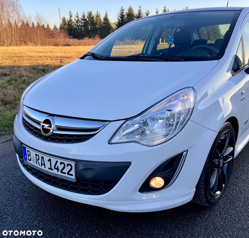Opel Corsa 1.4 16V Color Edition - 29
