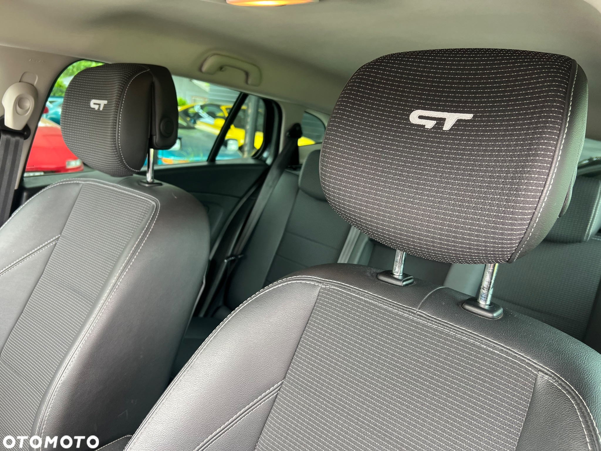 Renault Megane Grandtour TCe 220 Start & Stop GT 220 - 29