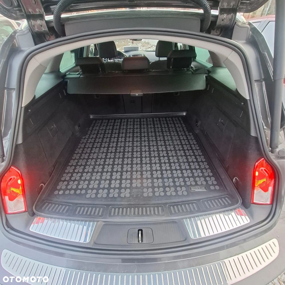 Opel Insignia 2.0 CDTI EcoFLEX S&S - 10