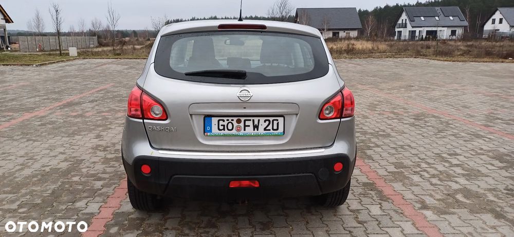 Nissan Qashqai 2.0 4 x 4 tekna - 9