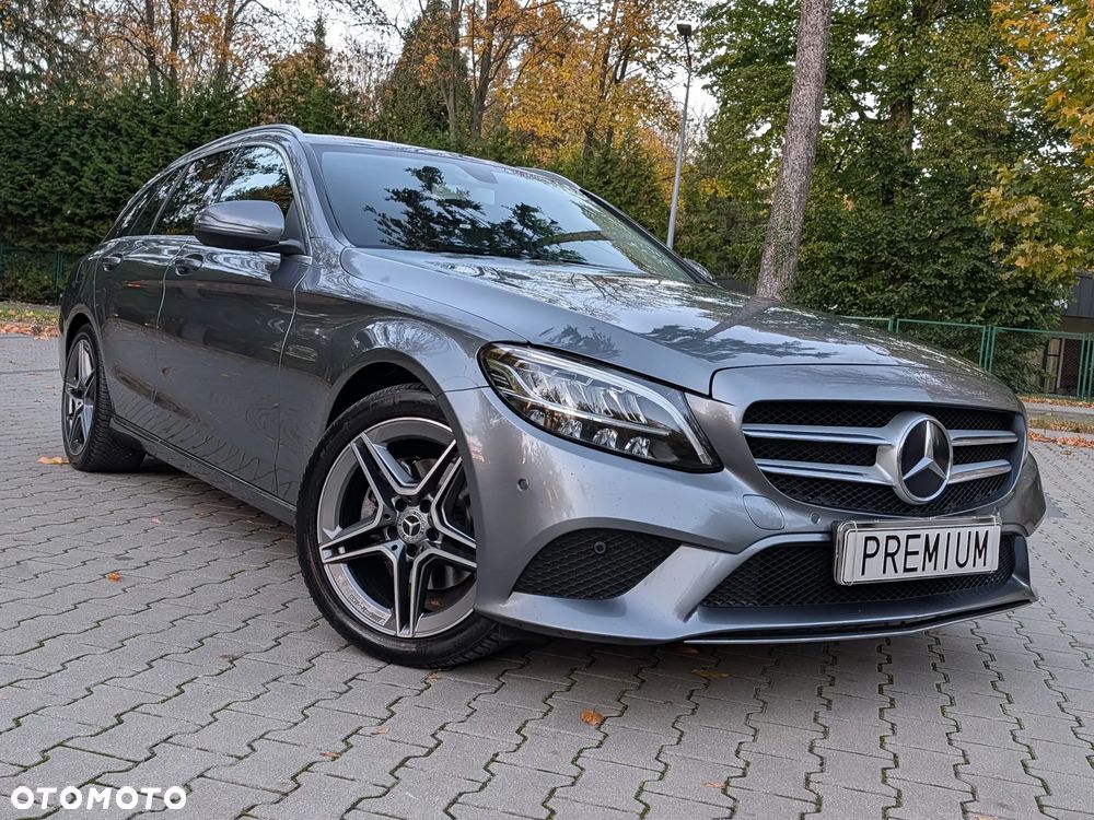 Mercedes-Benz C-Class 2019 photo 5