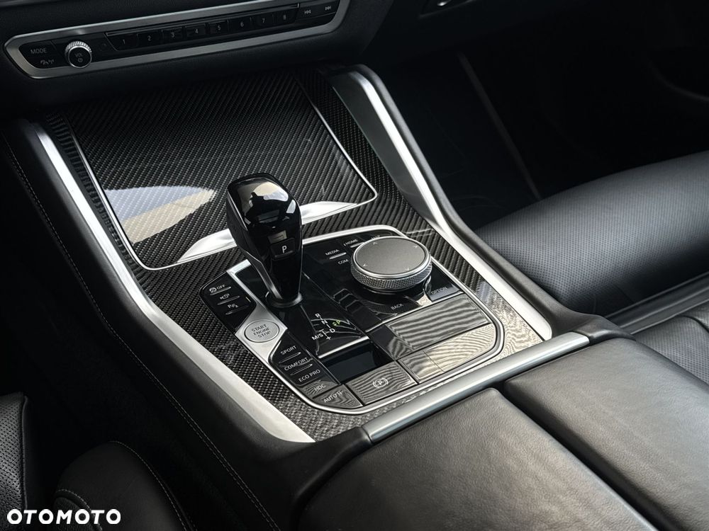 BMW X6 - 17