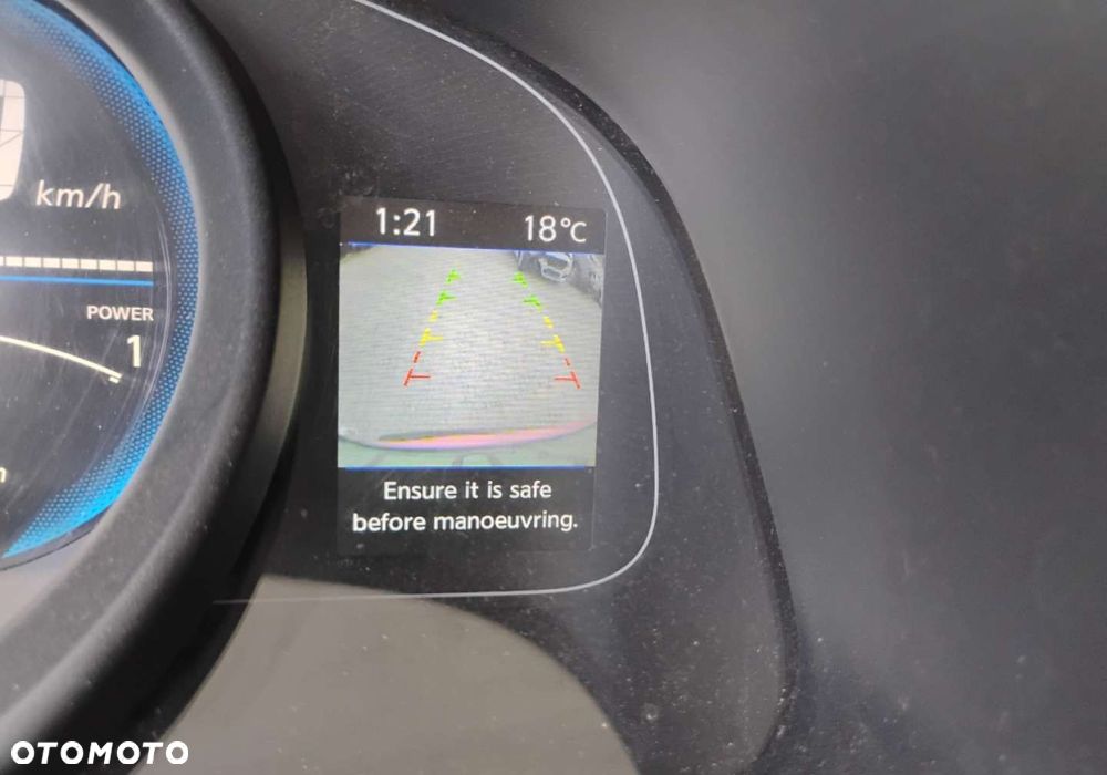 Nissan E-NV 200 - 25