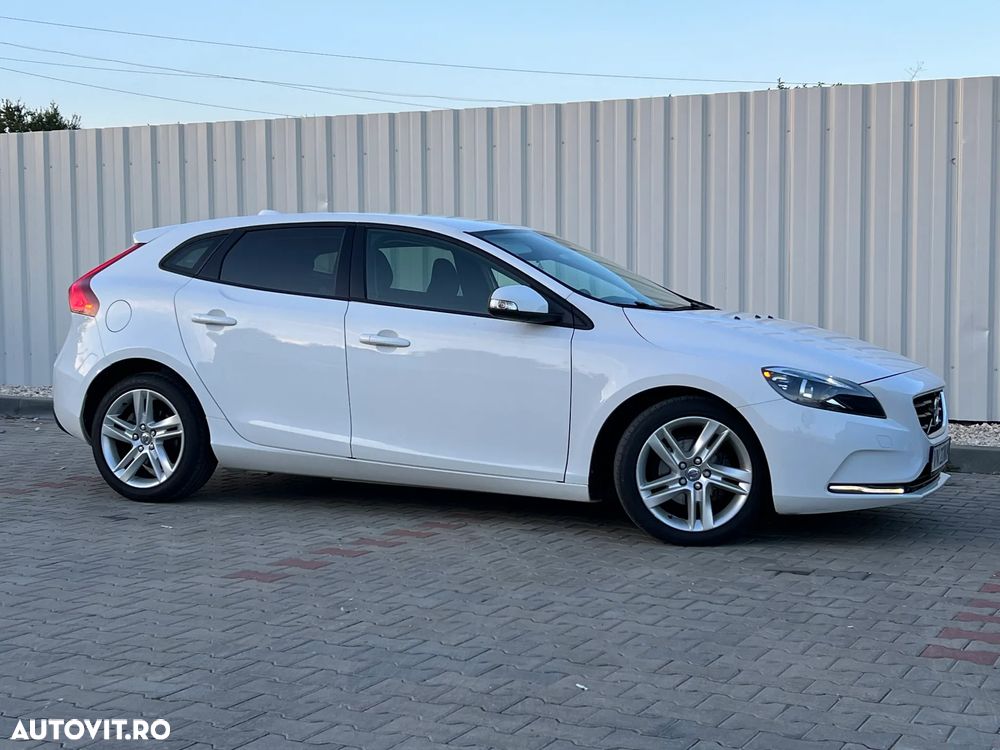 Volvo V40 D2 - 2