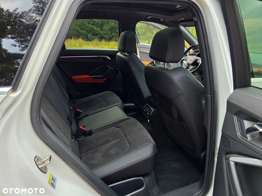 Audi Q3 45 TFSI Quattro S tronic S line - 28
