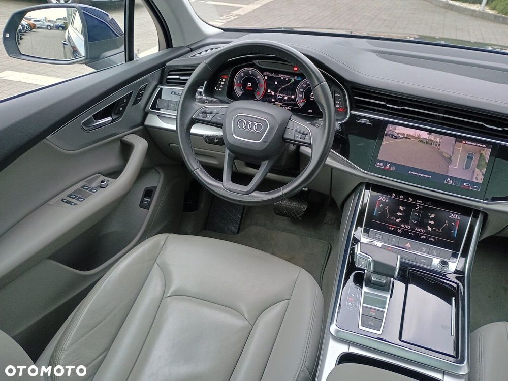 Audi Q7 - 16