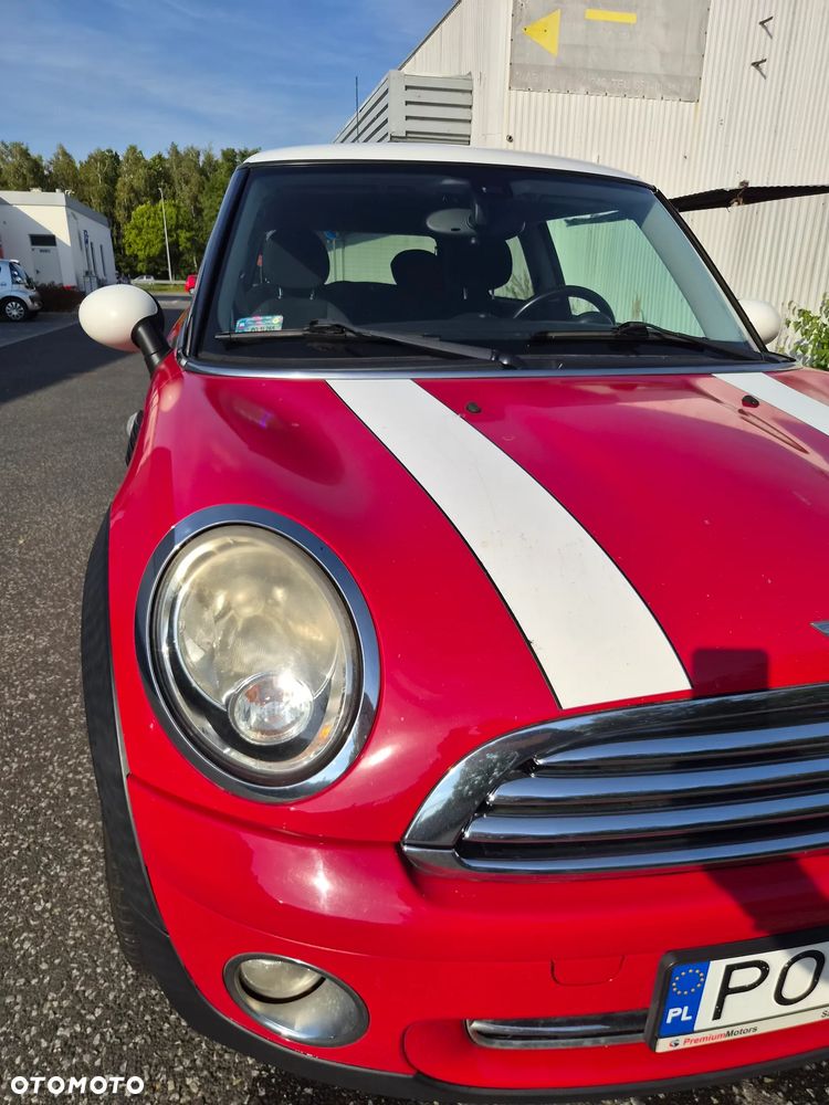 MINI Cooper Standard - 25