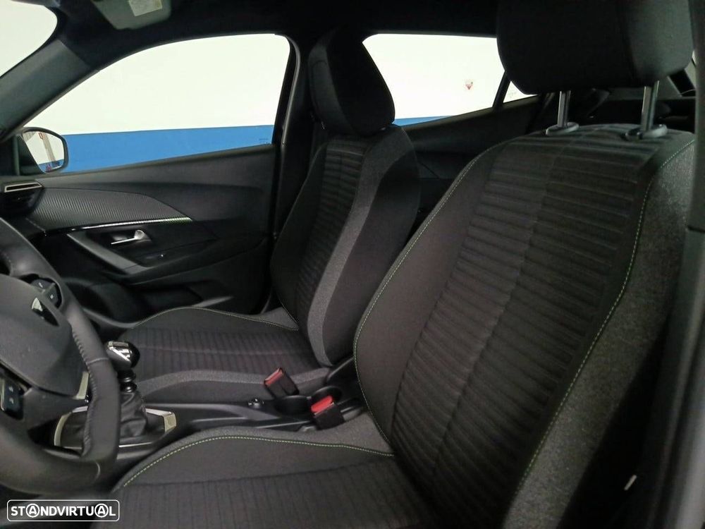 Peugeot 2008 1.2 PureTech Active - 9