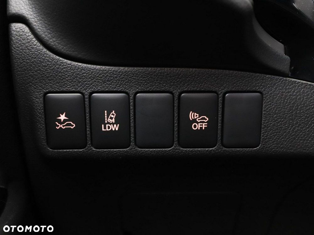 Mitsubishi Outlander - 36