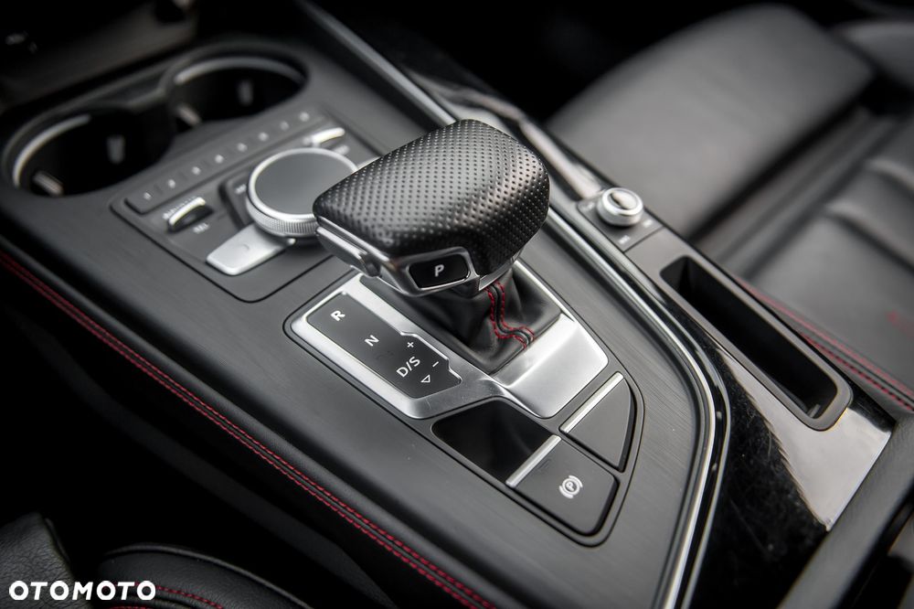 Audi A4 Avant 3.0 TDI quattro S tronic sport - 40