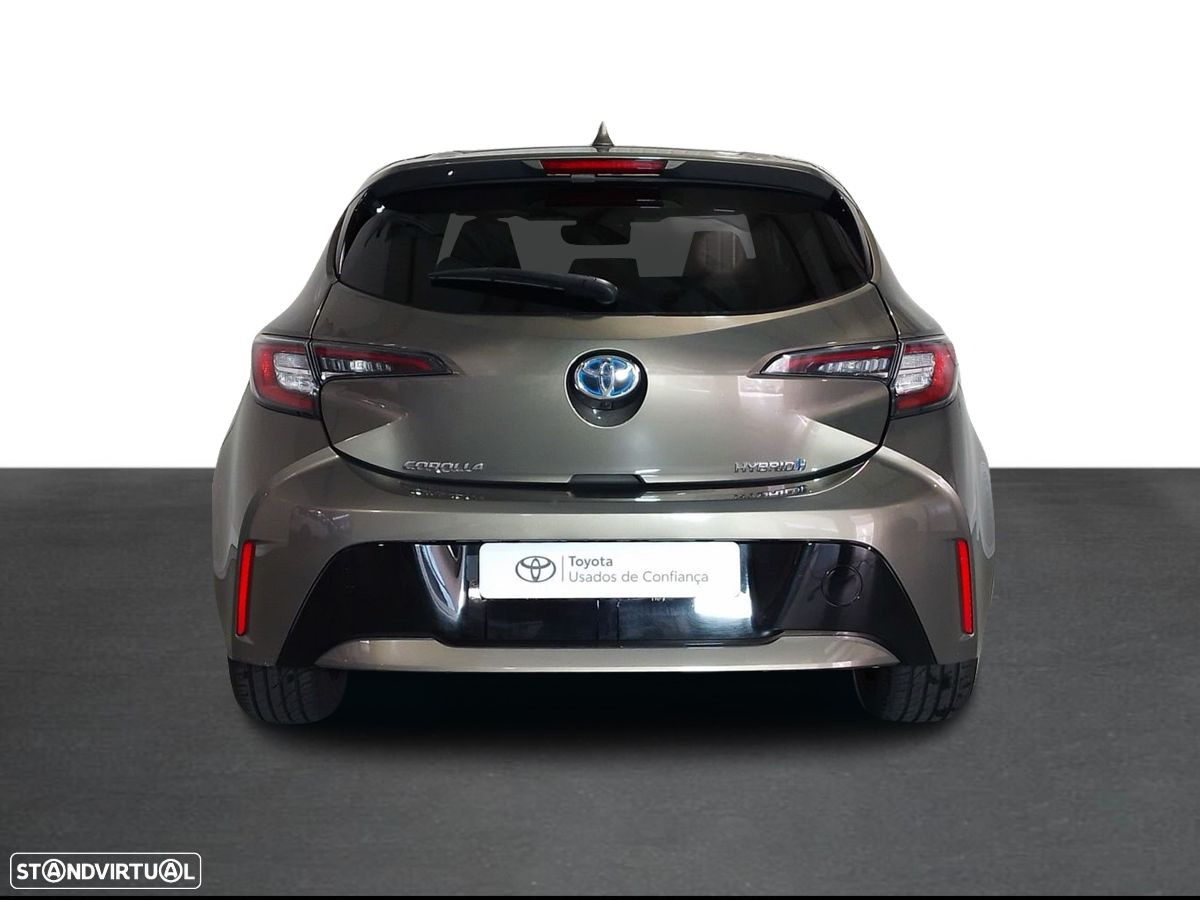 Toyota Corolla - 4