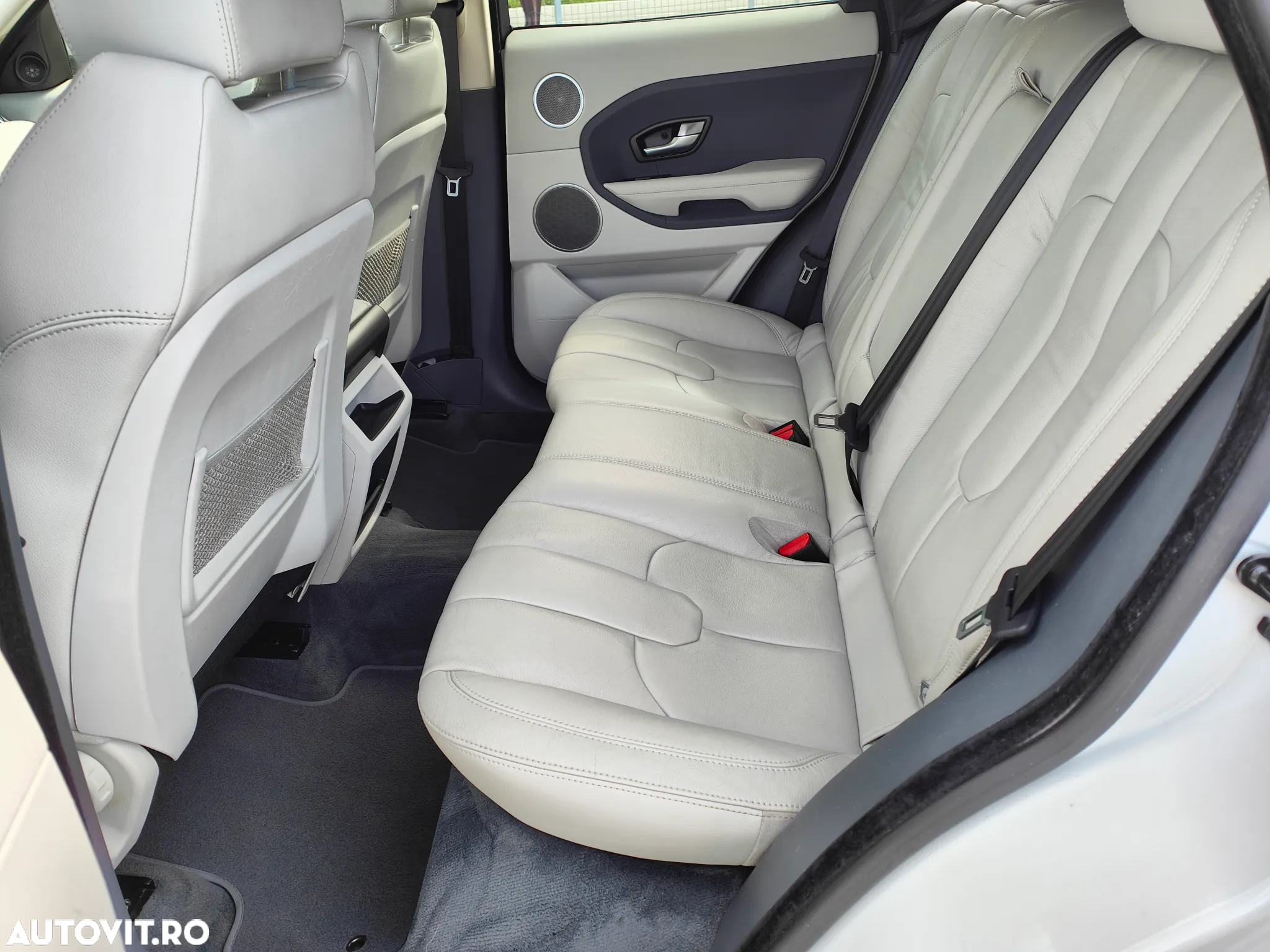 Land Rover Range Rover Evoque - 10