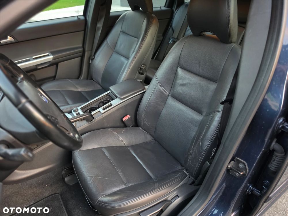 Volvo V50 - 9