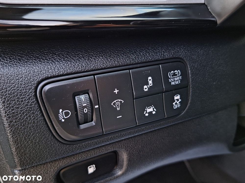 Kia Niro 1.6 GDI Hybrid XL - 16