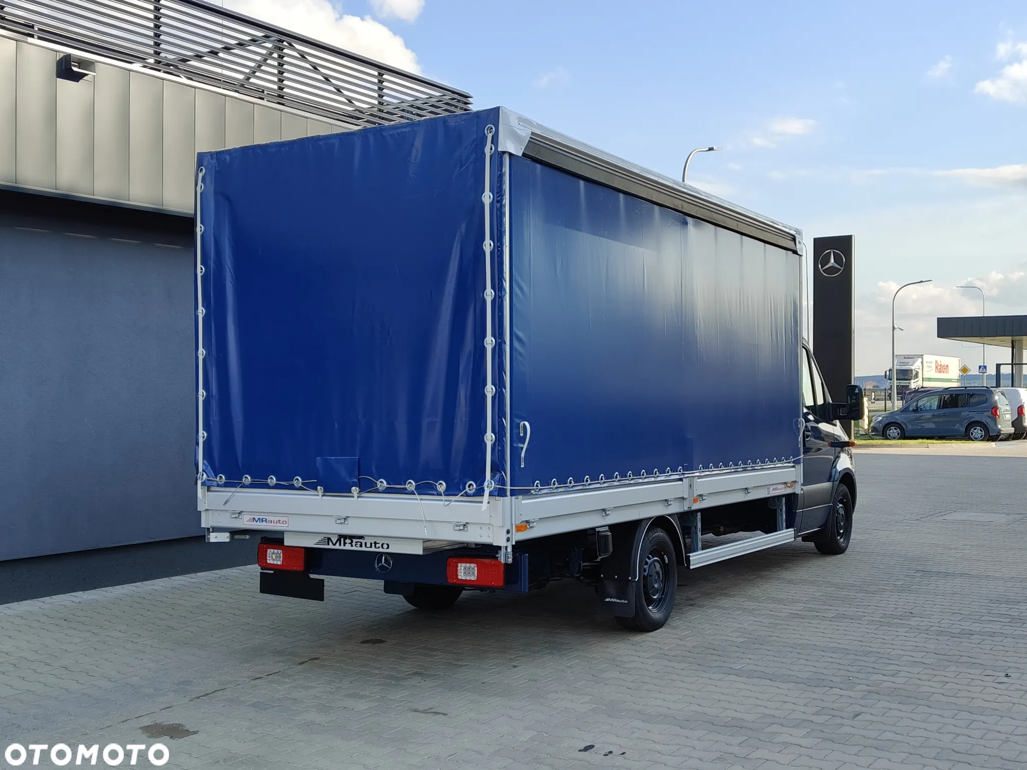 Mercedes-Benz Sprinter - 7