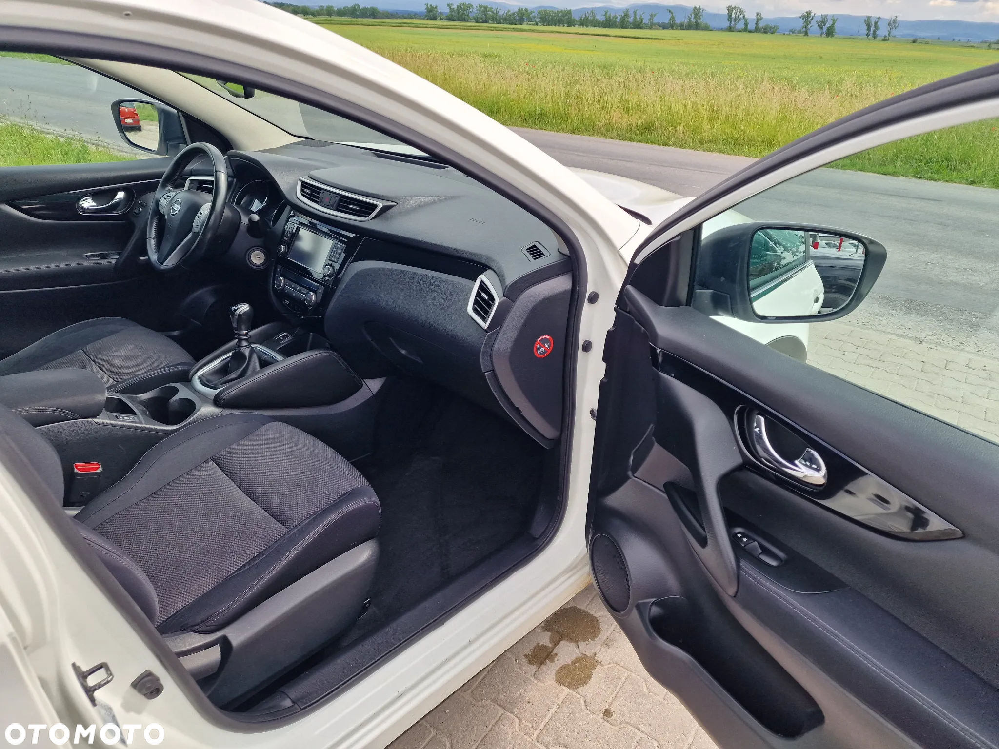 Nissan Qashqai 1.6 dCi 4 x 4 DPF tekna - 24