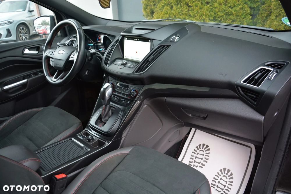 Ford Kuga - 15