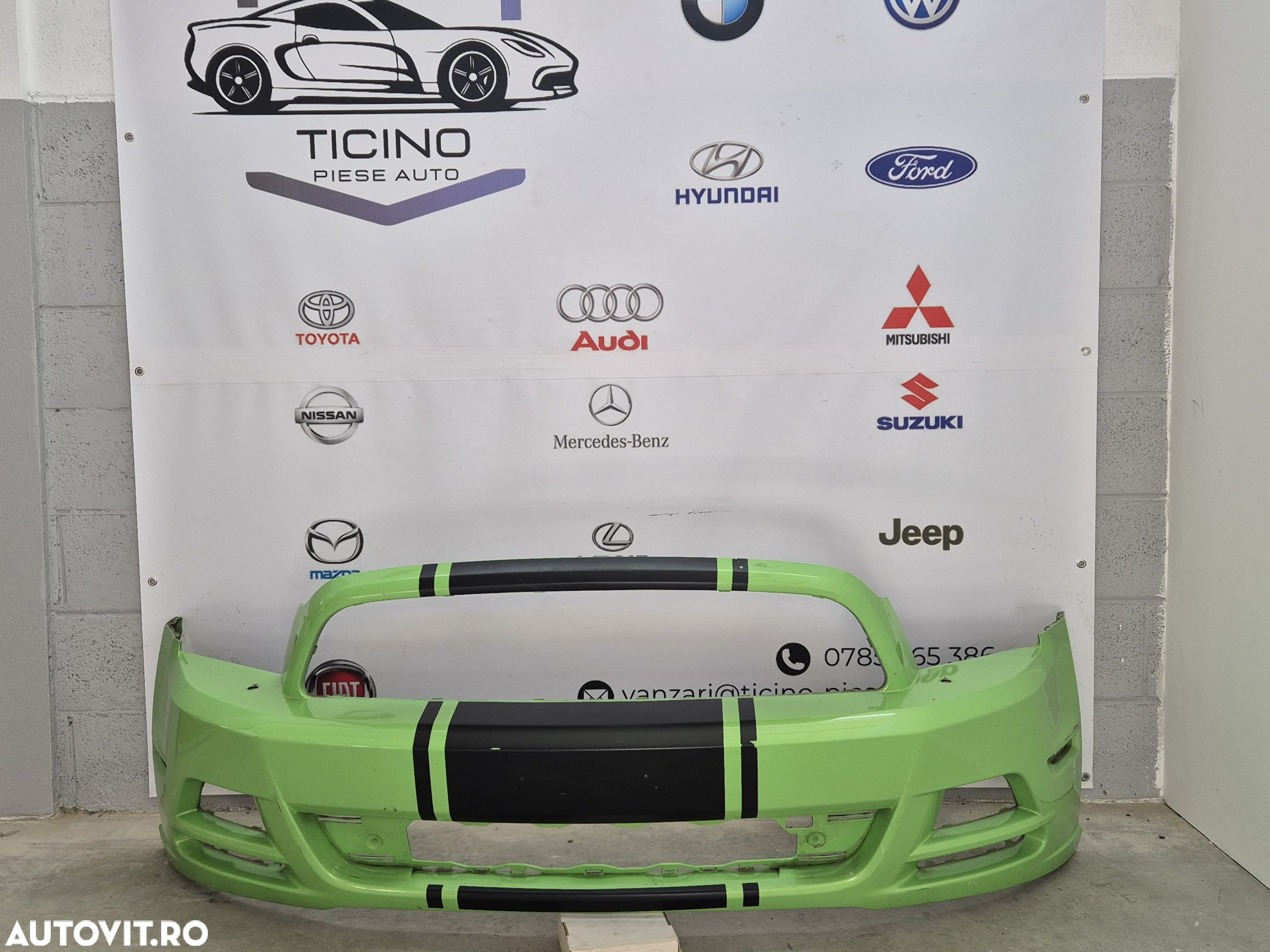 Bara fata Ford Mustang S-197 GT 2013-2014 - 2