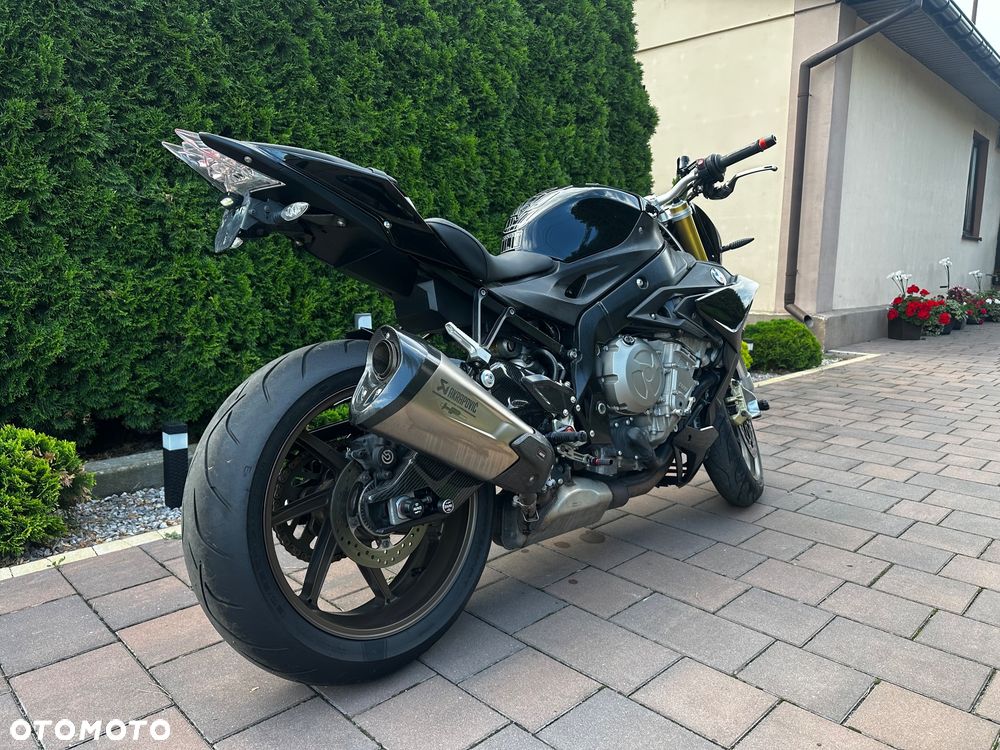 BMW S - 3