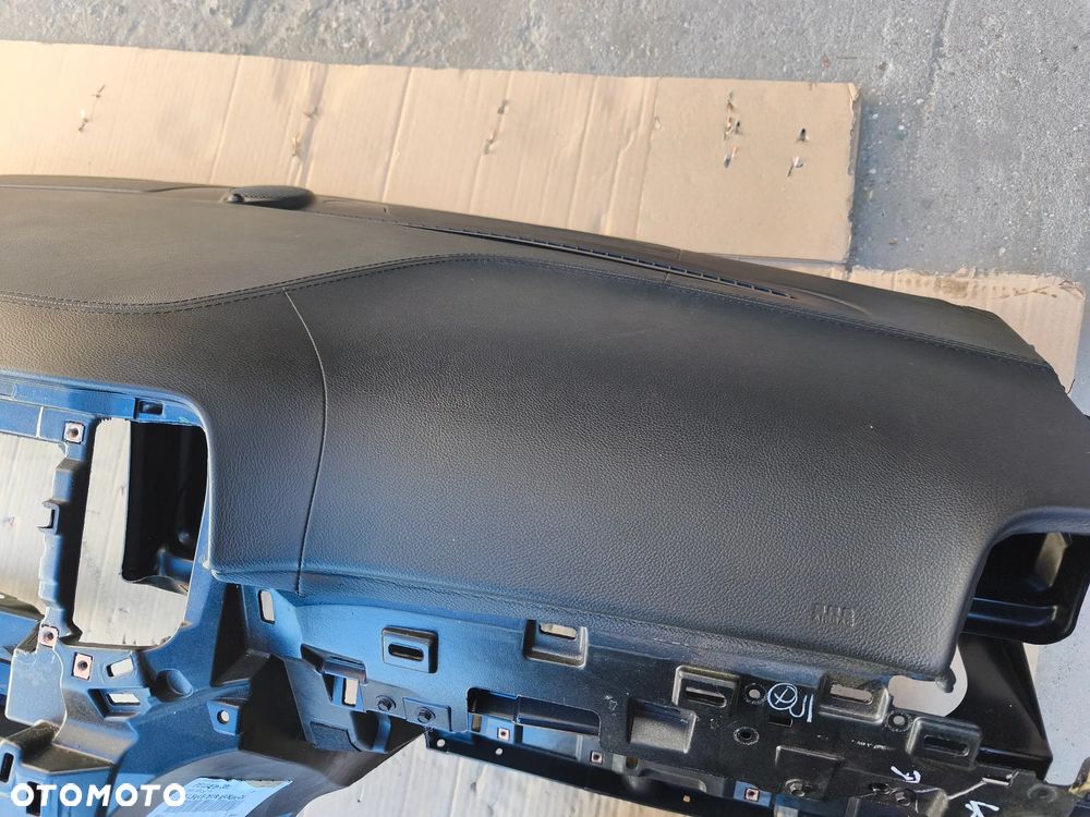 DESKA ROZDZIELCZA KONSOLA KOKPIT AIRBAG SKÓRA JEEP GRAND CHEROKEE WK2 LIFT - 11
