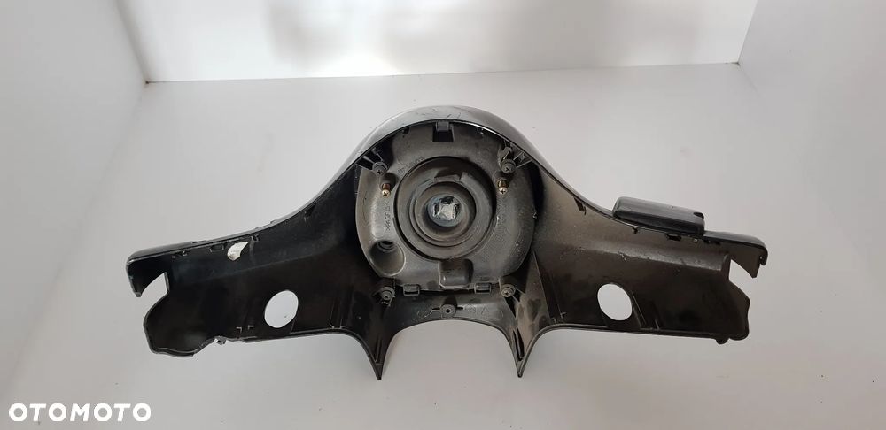 Piaggio Vespa GTS 125 Reflektor Przód Przedni Osłona - 5