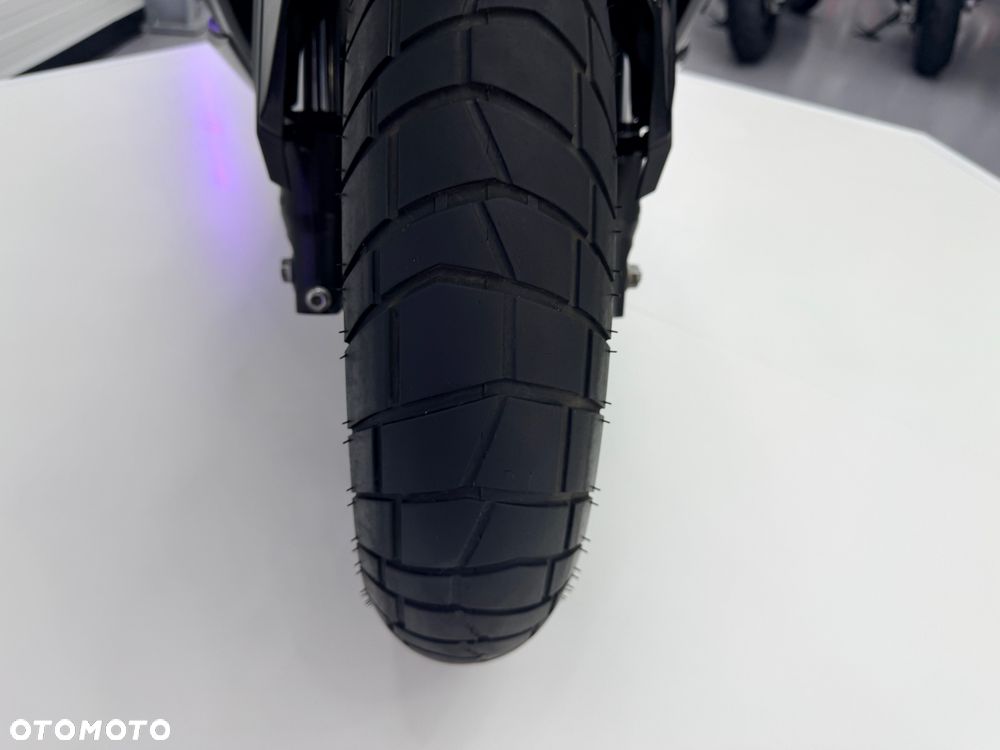 Honda ADV350 - 37
