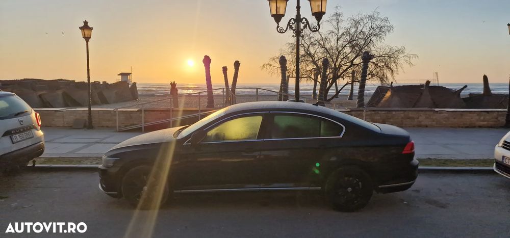 Volkswagen Passat 2.0 TDI DSG Comfortline - 1