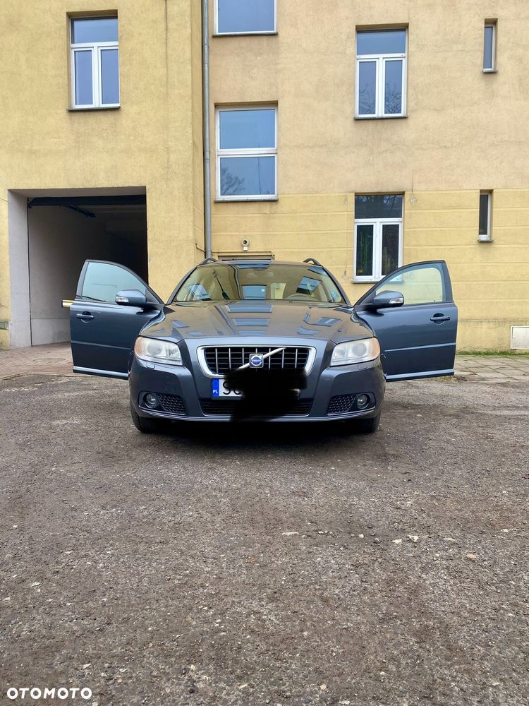 Volvo V70 2.0 - 24
