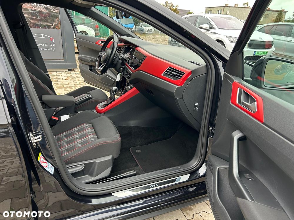 Volkswagen Polo 2.0 TSI GTI DSG - 24