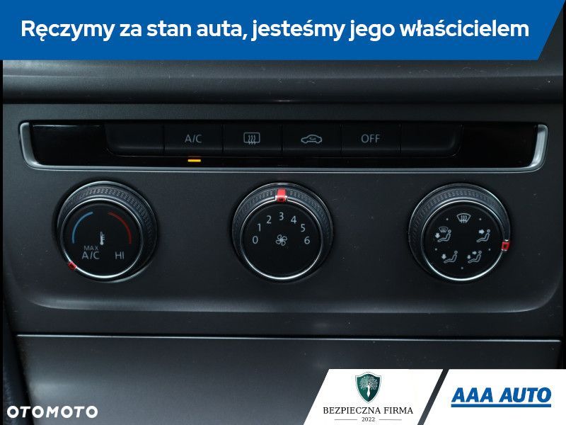 Volkswagen Golf - 16