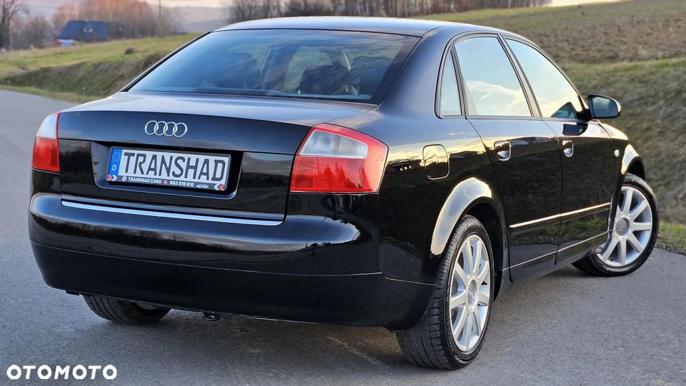 Audi A4 Limousine - 7