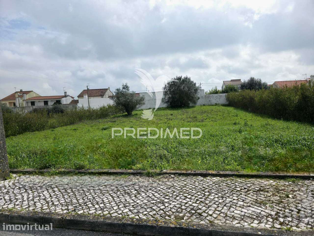Lote de Terreno Urbano com 680m² - Grande imagem: 5/6