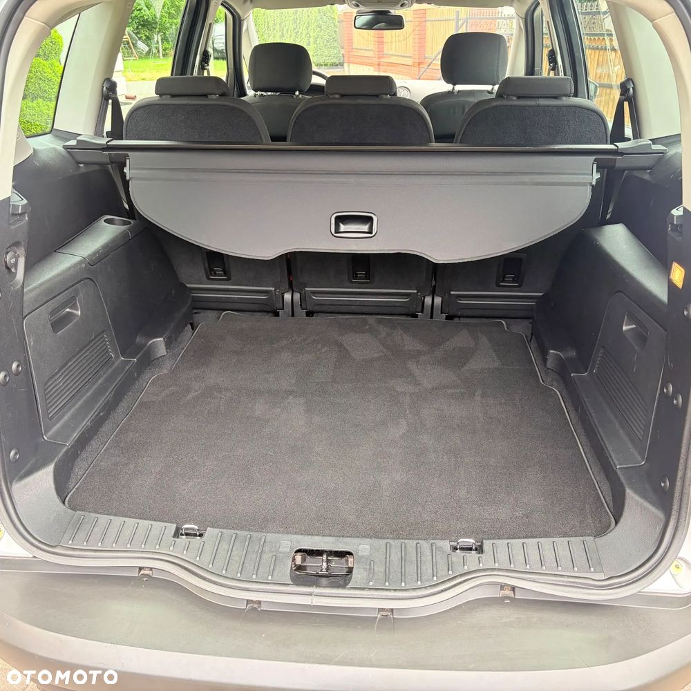 Ford S-Max 2.0 TDCi DPF Titanium - 30