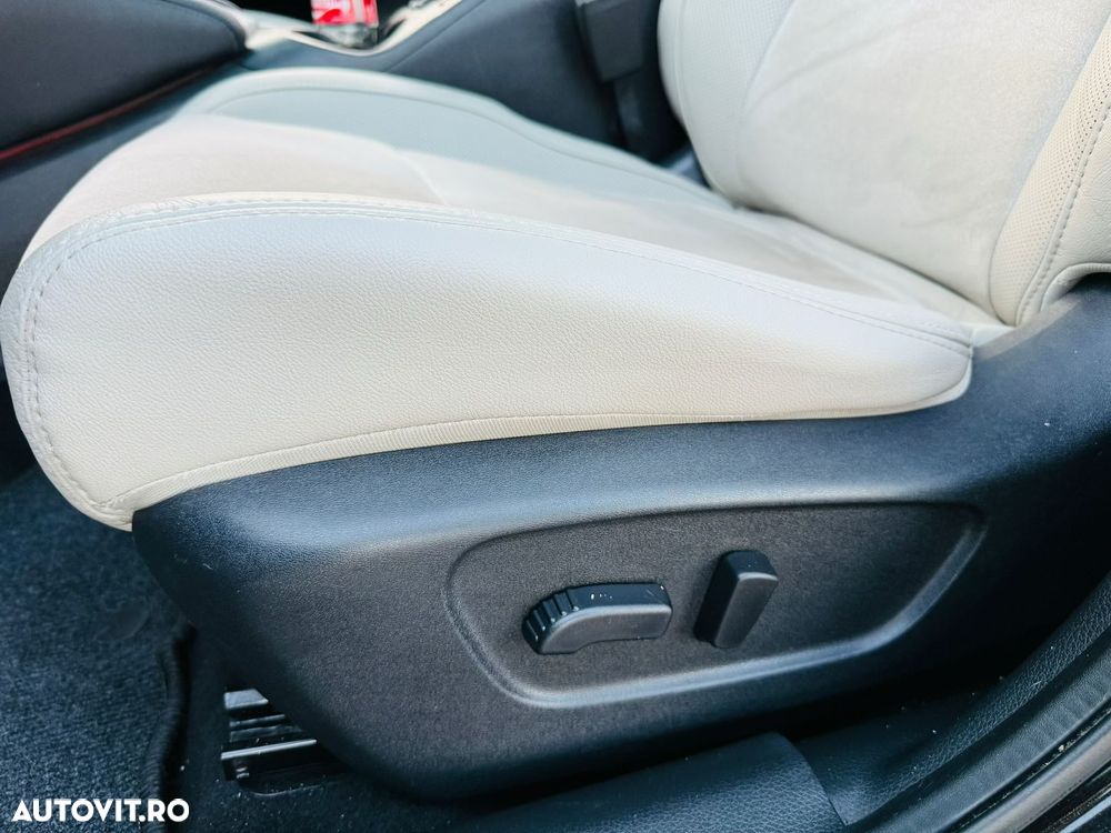 Nissan Qashqai 1.6 DCI Start/Stop X-TRONIC Tekna - 11