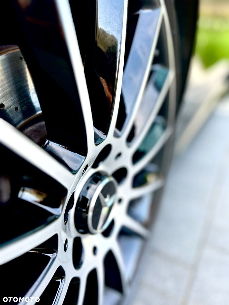 Mercedes-Benz CLA 220 d Edition 1 8G-DCT - 9