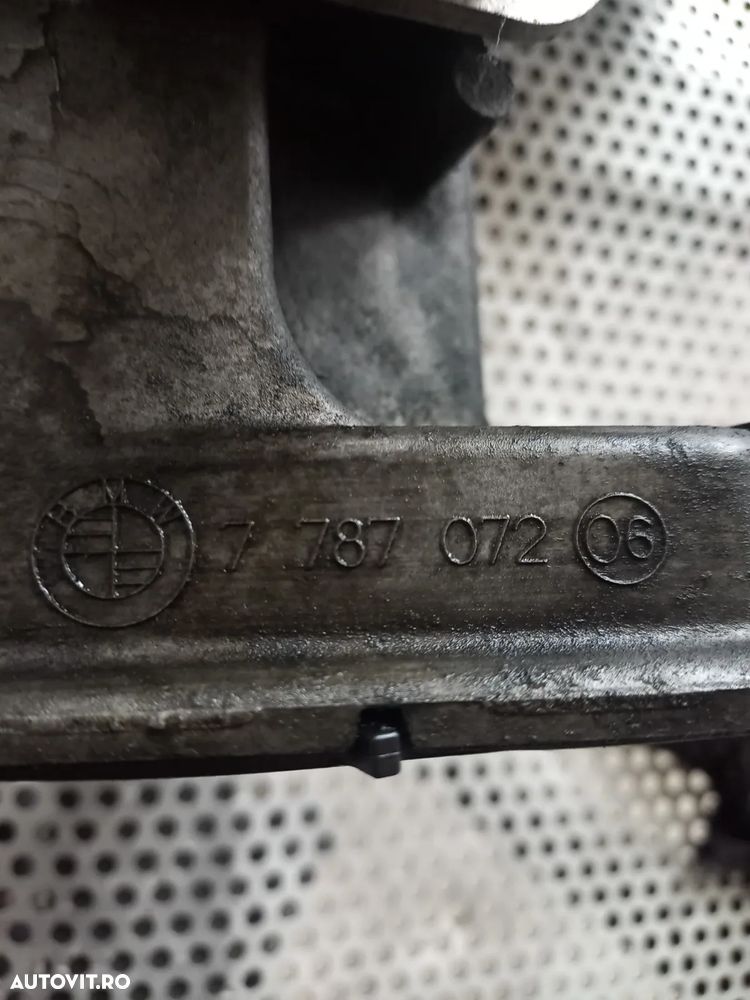 Suport Filtru Ulei Termoflor Racitor Ulei Bmw E90 E91 E87 E81 E60 E612.0 Diesel Cod  - Dezmembrari - 6