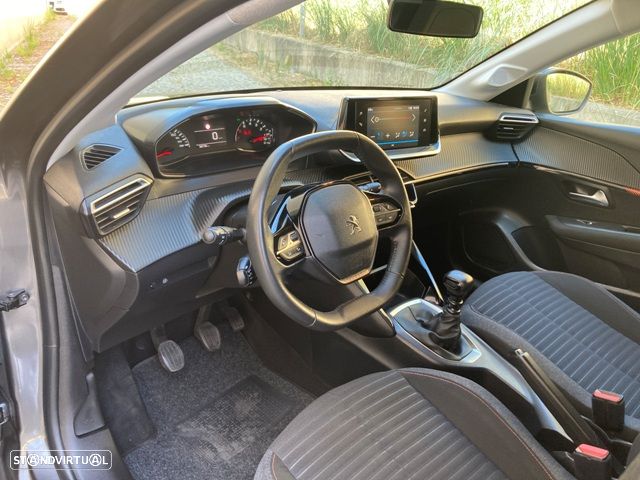 Peugeot 208 1.2 PureTech Allure Pack - 11