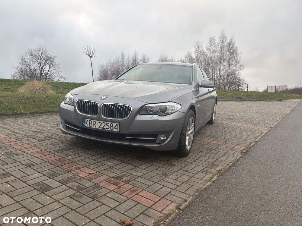 BMW Seria 5 520d Sport-Aut - 10